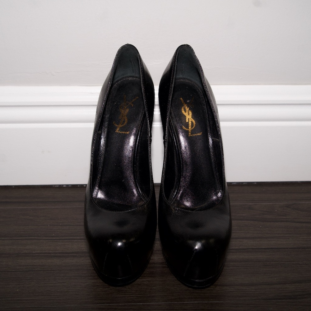 Yves Saint Laurent, 36 1/2 , Black